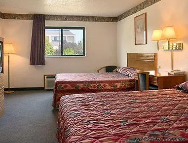 Super 8 By Wyndham I-90 Casino District Hotel 2*